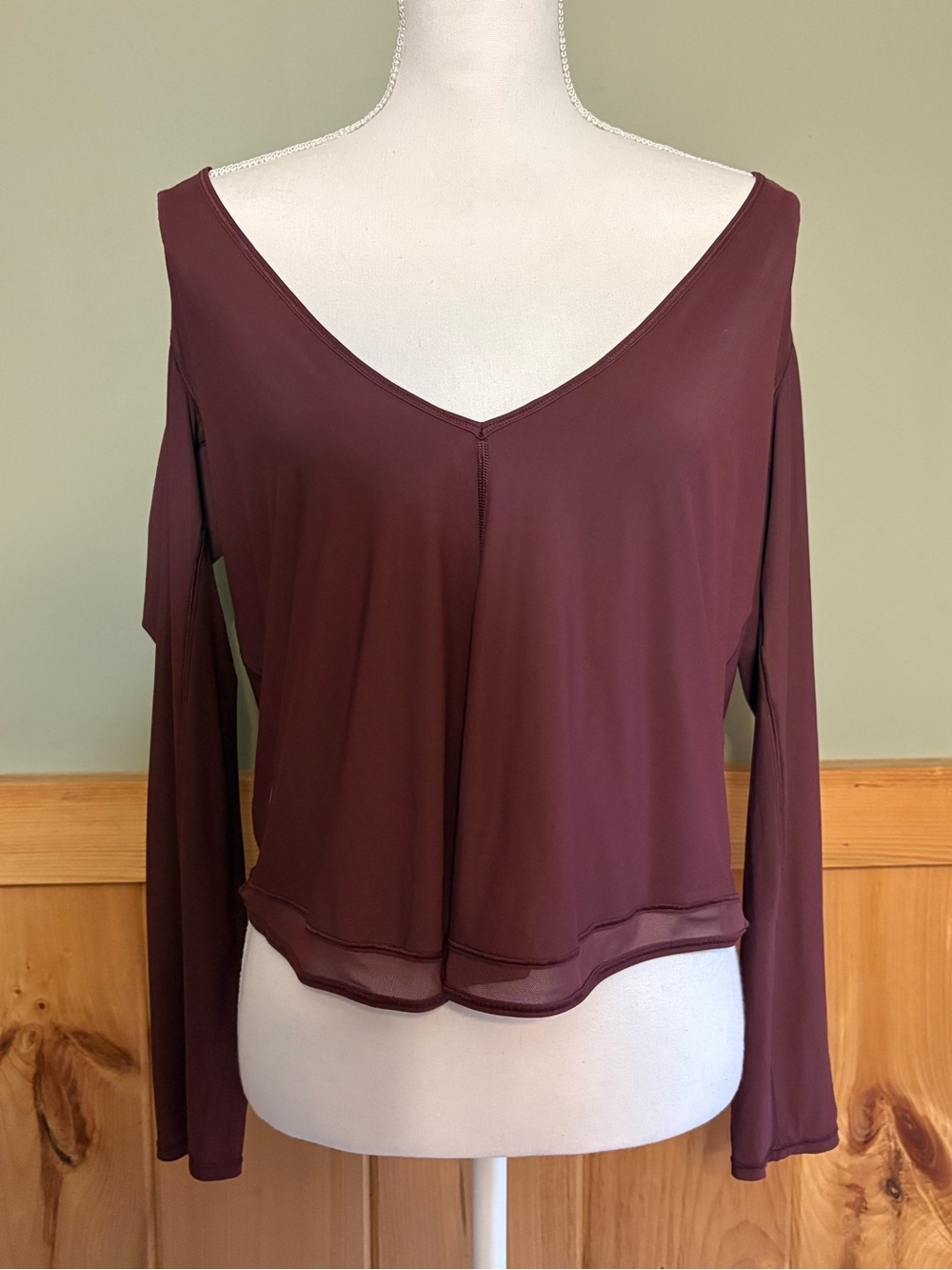 Lululemon Women's V-Neck Long Sleeve Back Cutout Top in Deep Burgundy size M